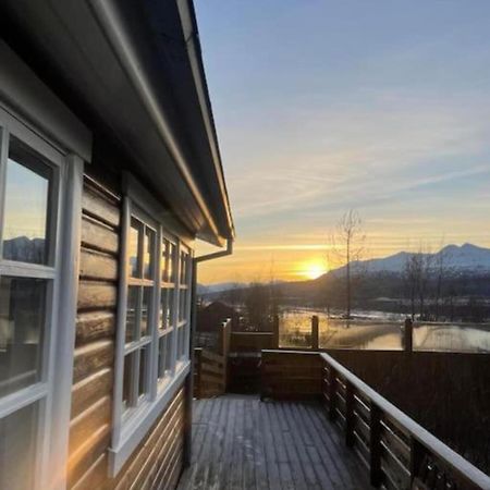 Cozy 2 Bedroom Cottage With Hot Tub Akureyri Eksteriør bilde