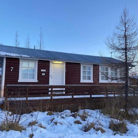 Cozy 2 Bedroom Cottage With Hot Tub Akureyri Eksteriør bilde