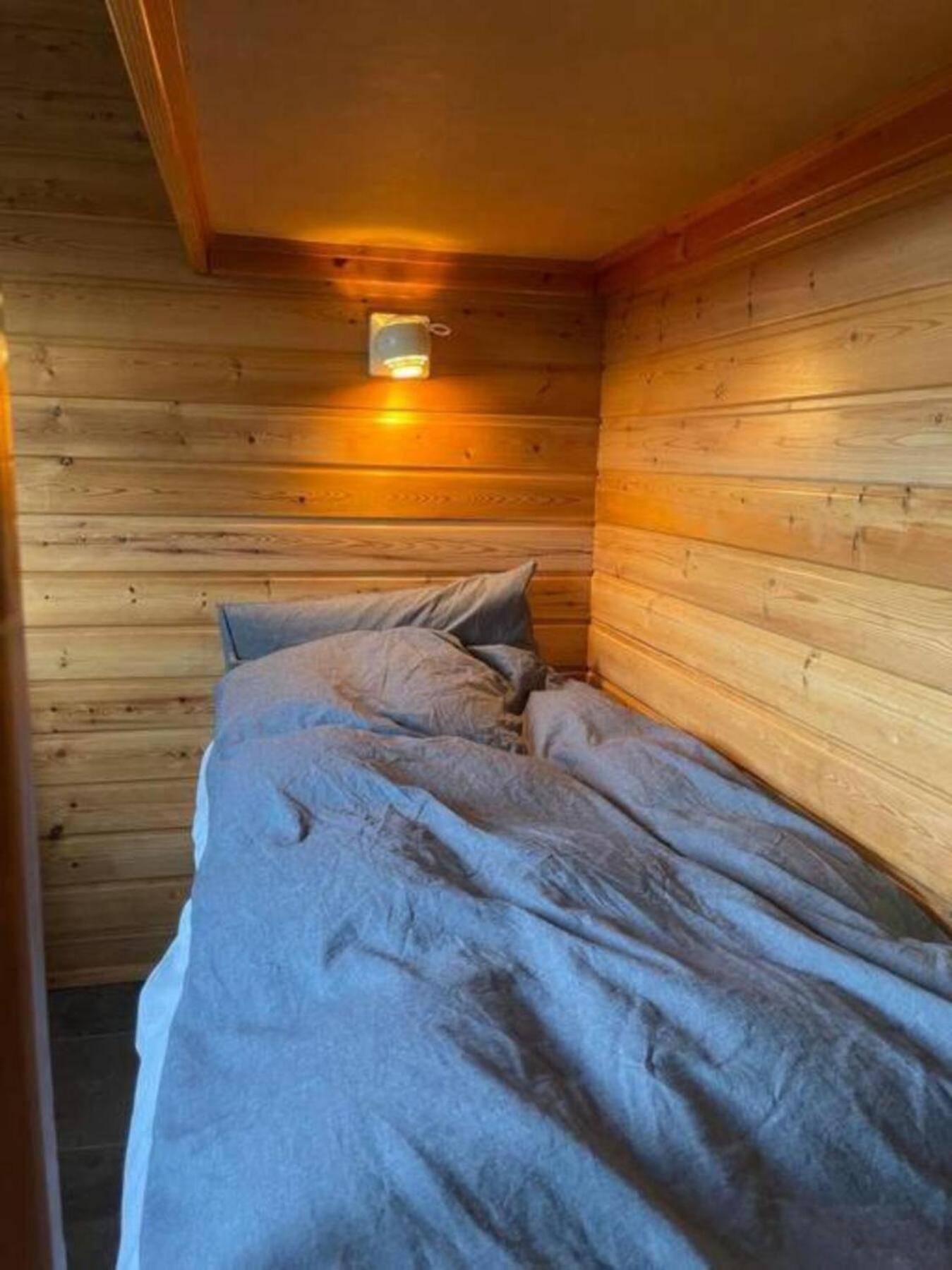 Cozy 2 Bedroom Cottage With Hot Tub Akureyri Eksteriør bilde